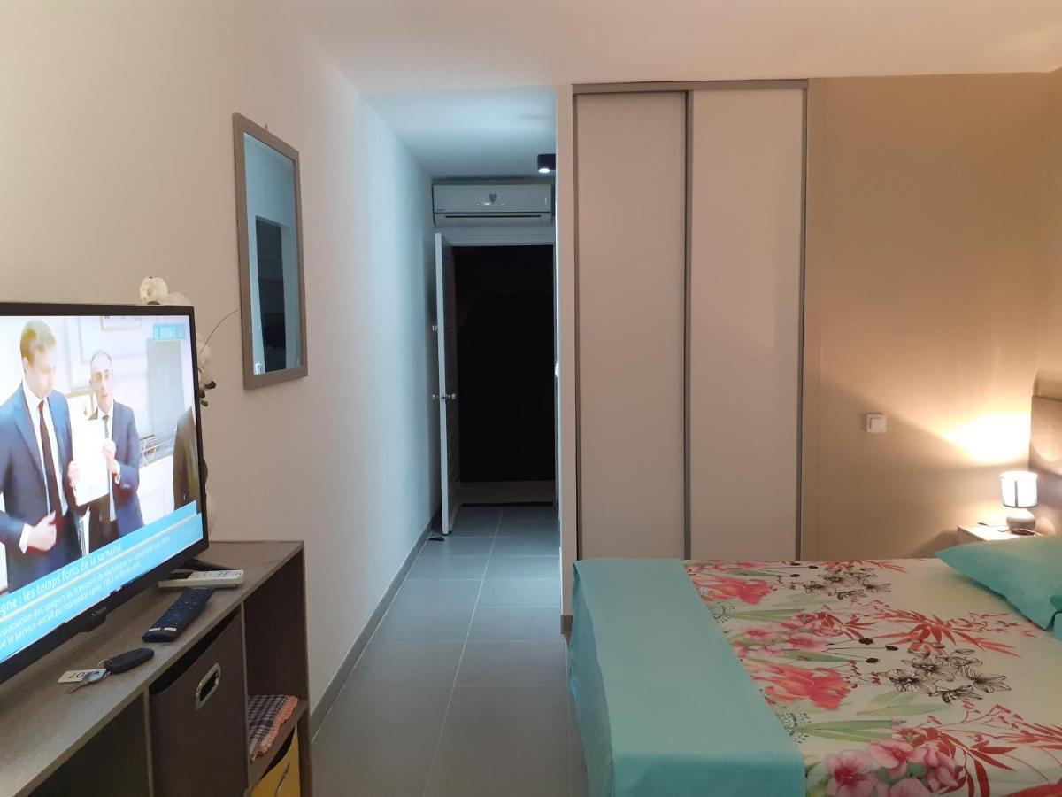 Blu Diamante Aparthotel เลอ ดีอามงต์ ภายนอก รูปภาพ